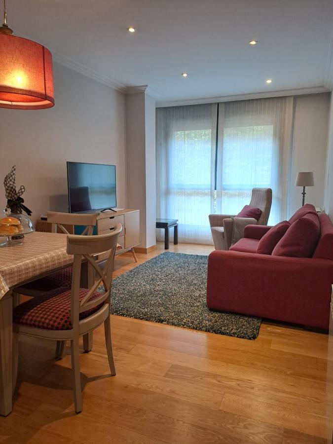 En El Centro Con Garaje Directo. Appartement *